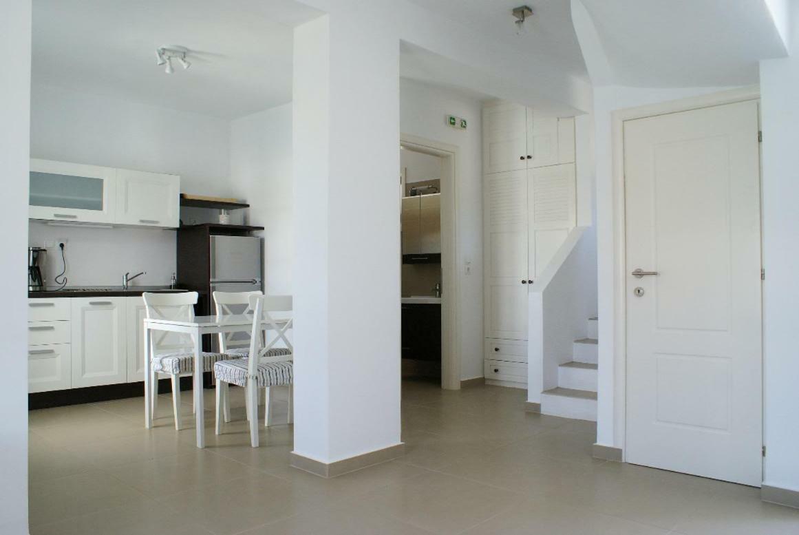 Akrotiraki Apartments Platis Gialos  外观 照片